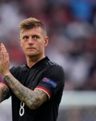 克罗斯回归是幸福or烦恼？德国队中场必将重新洗牌