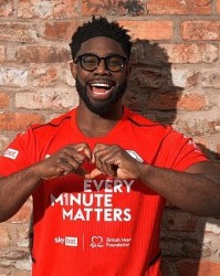 新葡京-多位英超名宿助力宣传英国心脏健康月，呼吁球迷学习心肺复苏术