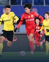 新葡京-记者：李新翔第一次首发比当初武磊首秀还耀眼 接下来看蒯纪闻了
