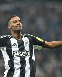 新葡京-5亿肯定卖！记者：若利物浦出价超1.5亿镑，纽卡肯定考虑卖伊萨克