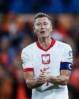 新葡京-莱万连续18年为国家队进球，出场160次打进86球