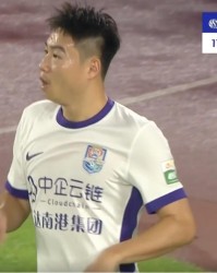 新葡京-记者：津门虎球员王献钧被撞掉两颗门牙，杨帆也要去医院缝针