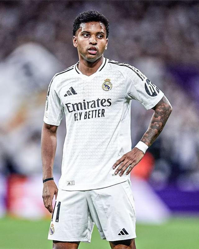 1729783675885067201.jpg 049672e741be6cc0a6d220b70c60be2.jpg